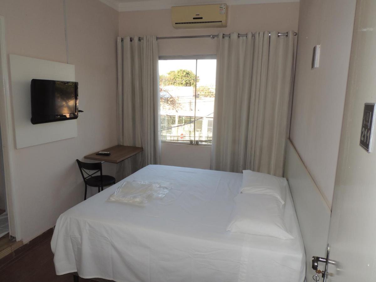 Hotel Belvedere Araras - Facil Acesso Hospital Sao Leopoldo E Faculdades Екстер'єр фото