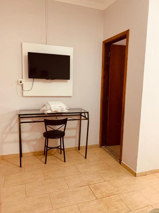 Hotel Belvedere Araras - Facil Acesso Hospital Sao Leopoldo E Faculdades Екстер'єр фото
